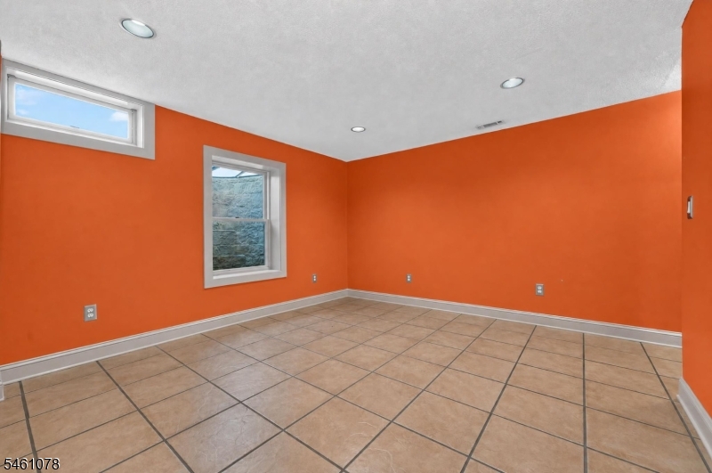 2 Saint Andrews Dr Property Photo 34