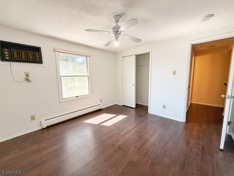 453 Liberty St 12 Property Photo 8