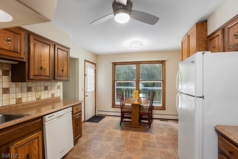 200 Hockenbury Rd Property Photo 7