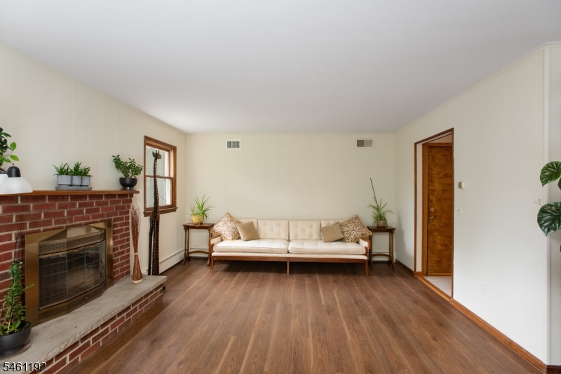 200 Hockenbury Rd Property Photo 10
