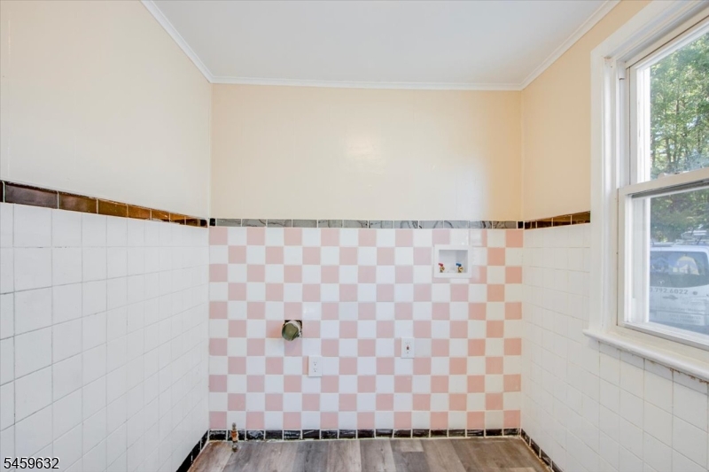 37 Newark Pompton Tpke Property Photo 15