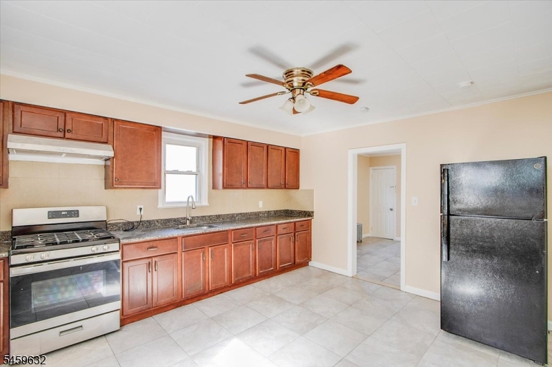 37 Newark Pompton Tpke Property Photo 17