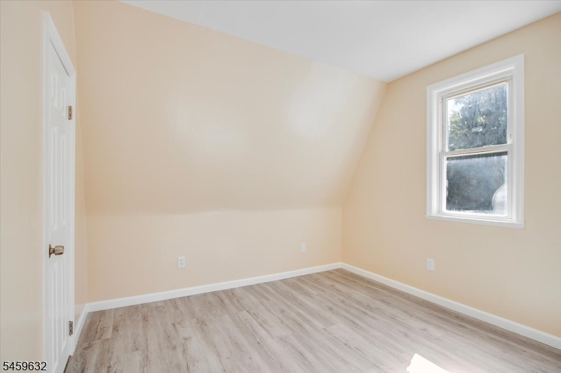 37 Newark Pompton Tpke Property Photo 26