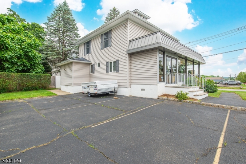 490 Route 46 Property Photo 4