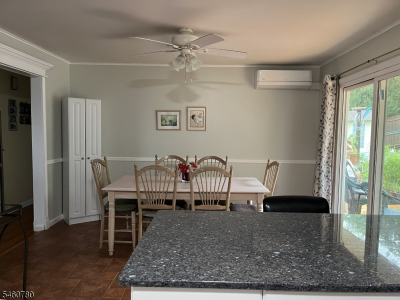 21 Williams St Property Photo 11