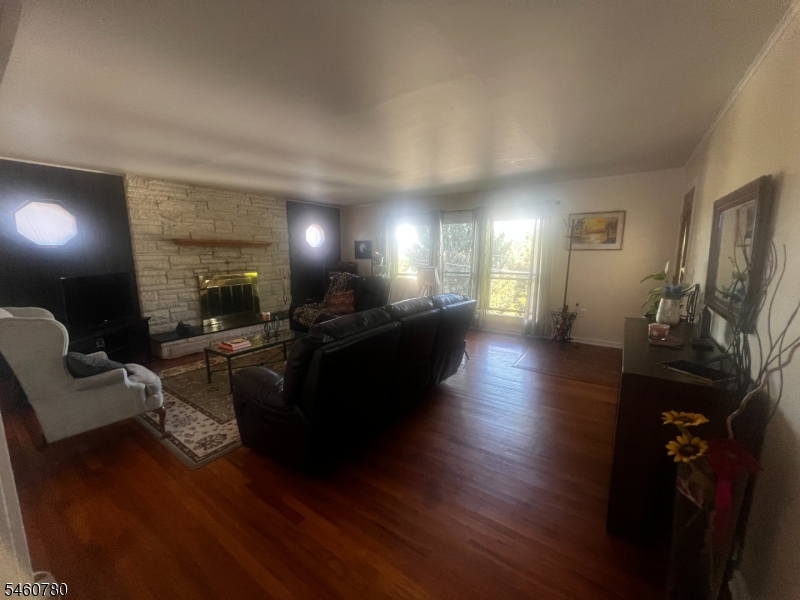 21 Williams St Property Photo 15