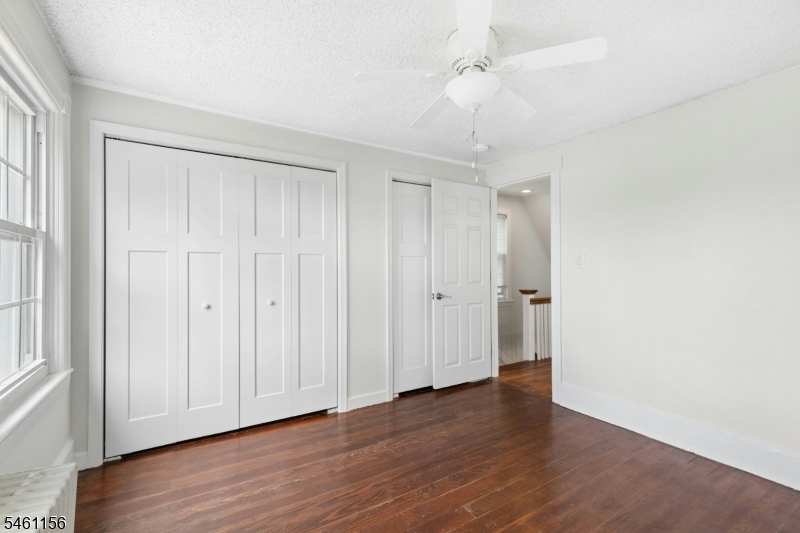 366 Broad St Property Photo 20