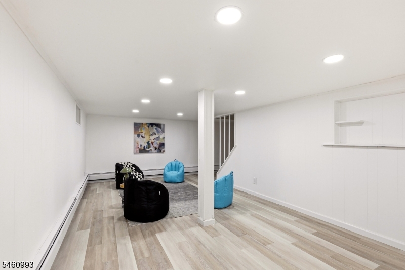 106 Virginia St Property Photo 24