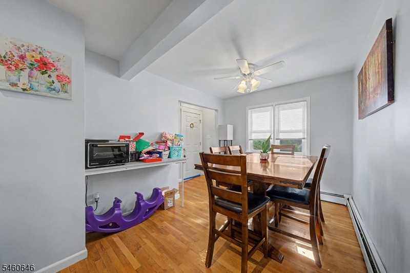 327 North Ave E Property Photo 29