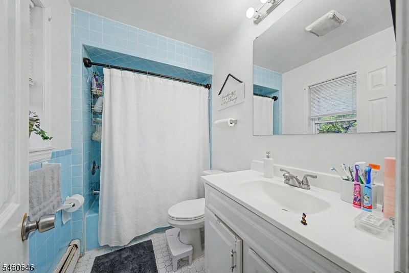 327 North Ave E Property Photo 30