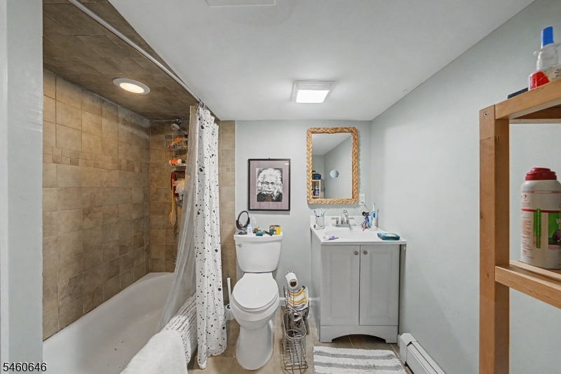 327 North Ave E Property Photo 37