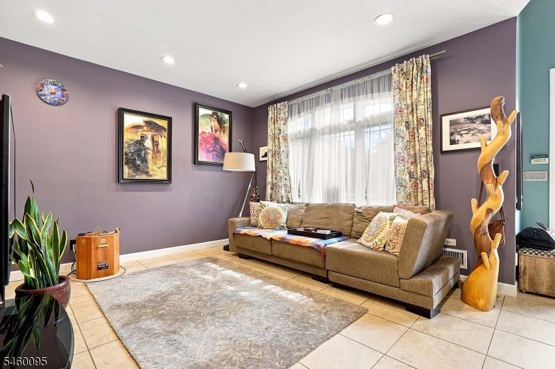2623 Frederick Ter Property Photo 5