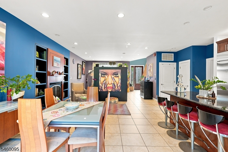 2623 Frederick Ter Property Photo 11