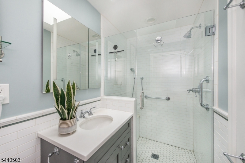 26 Cornell Way Property Photo 20