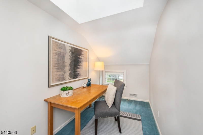 26 Cornell Way Property Photo 22