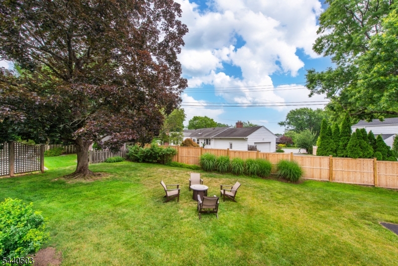 26 Cornell Way Property Photo 31
