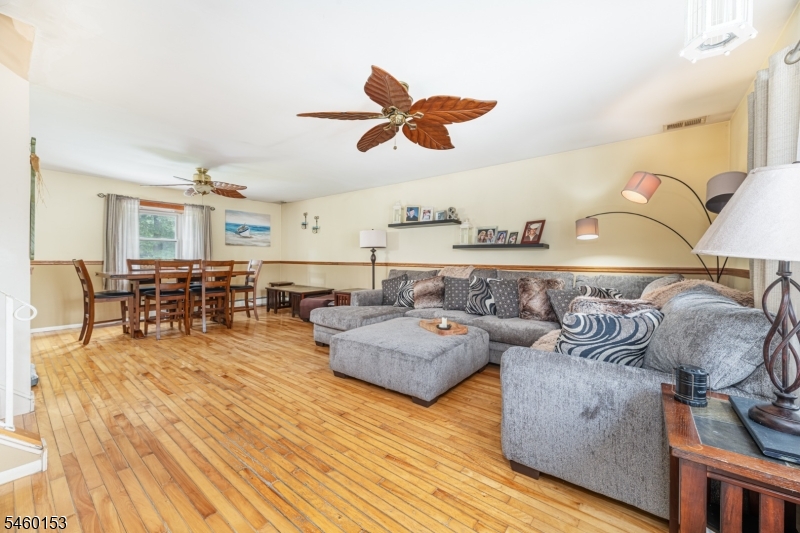 10 Hummingbird Trl Property Photo 4