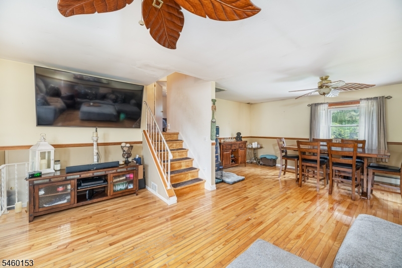 10 Hummingbird Trl Property Photo 6