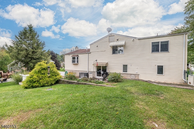10 Hummingbird Trl Property Photo 19