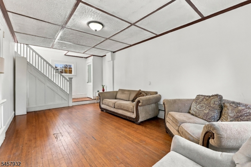 507 Market St Property Photo 14