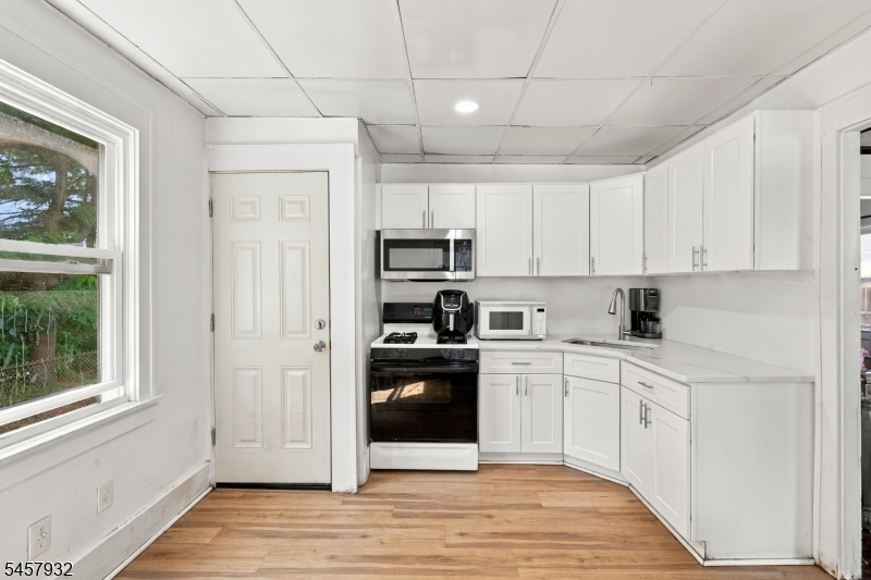 507 Market St Property Photo 17