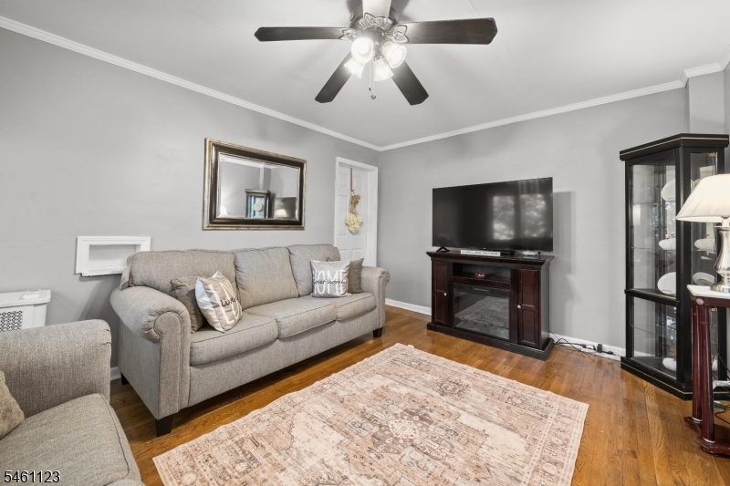 34 Milton Ave Property Photo 12