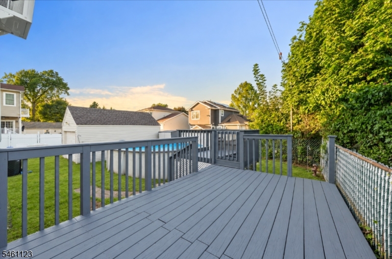 34 Milton Ave Property Photo 28