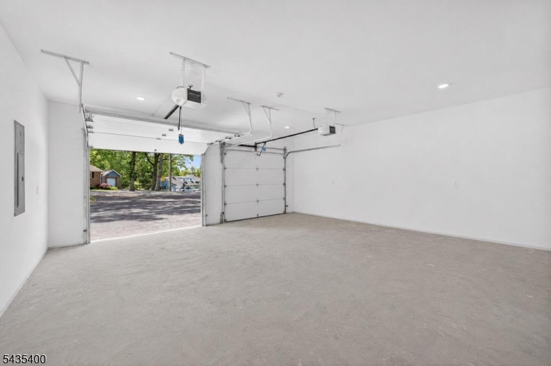 35 Stanhope Rd Property Photo 41