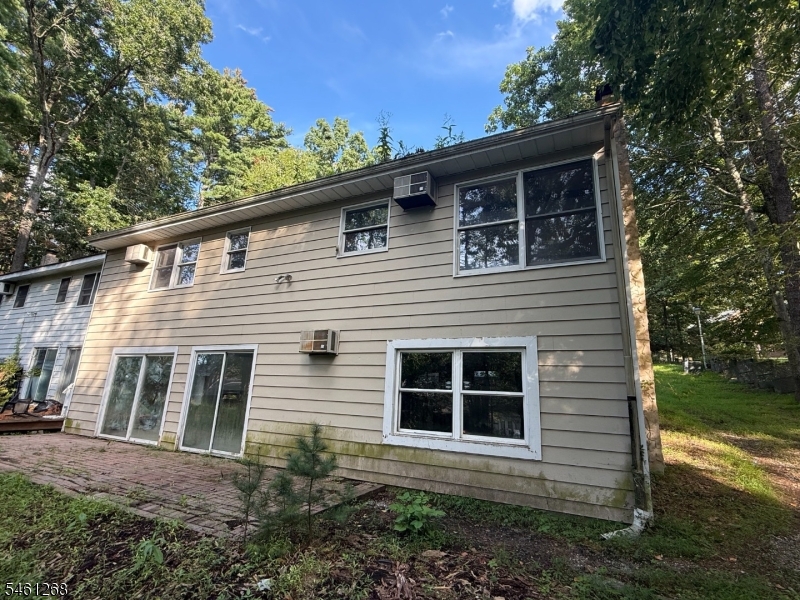414 Deerfield Ln Property Photo 16