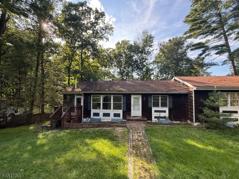 414 Deerfield Ln Property Photo 17