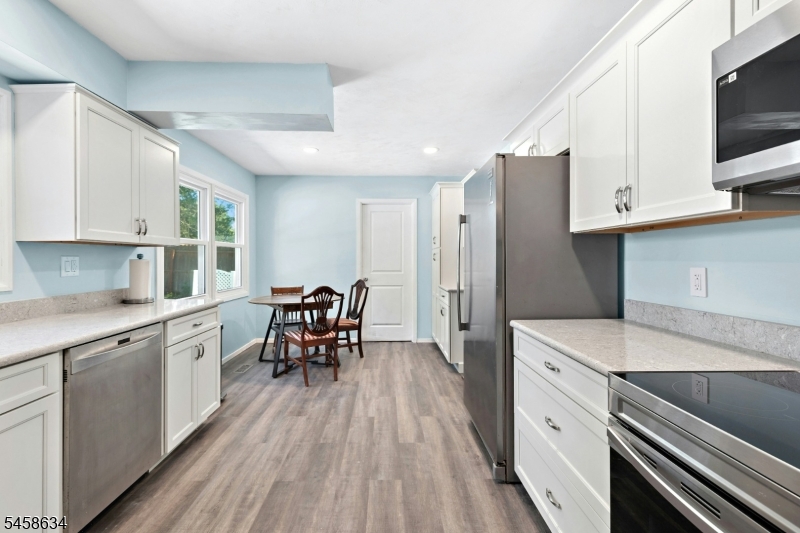 14 Tunnell Rd Property Photo 13