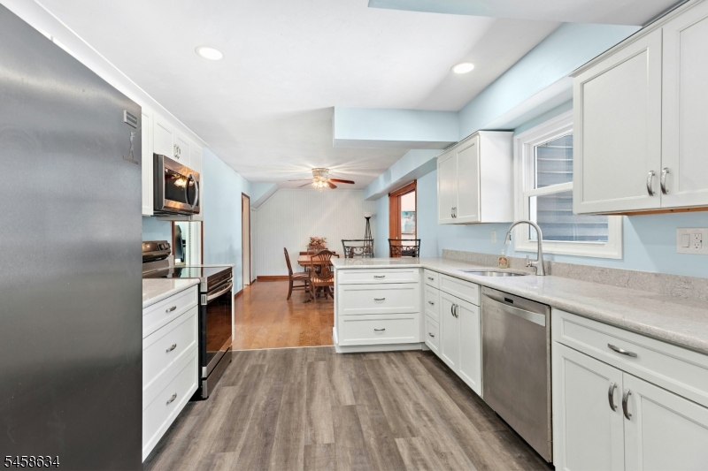 14 Tunnell Rd Property Photo 16