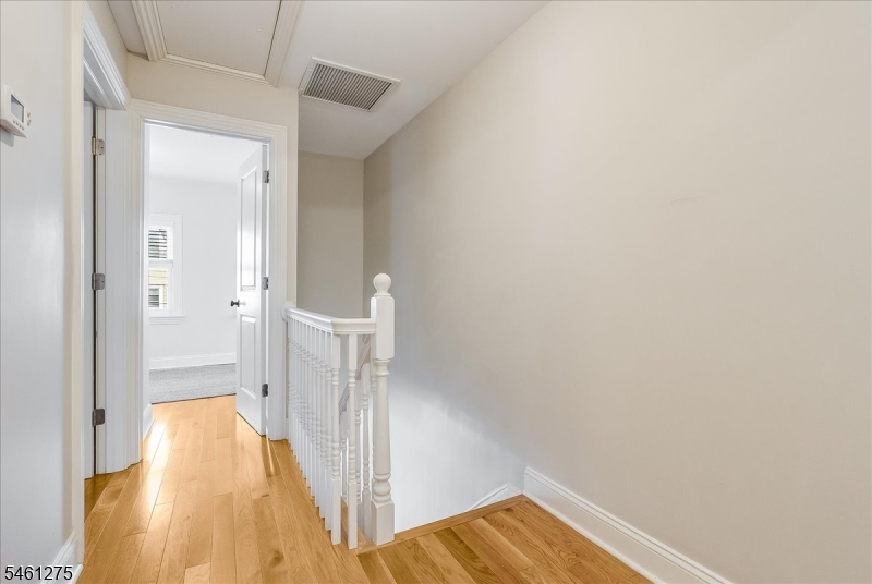 161 Willowdale Ave Property Photo 14