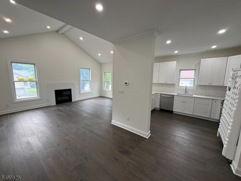 46 Kearney St Property Photo 9