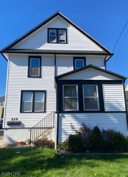 229 Thompson Ave 2 Property Photo 1