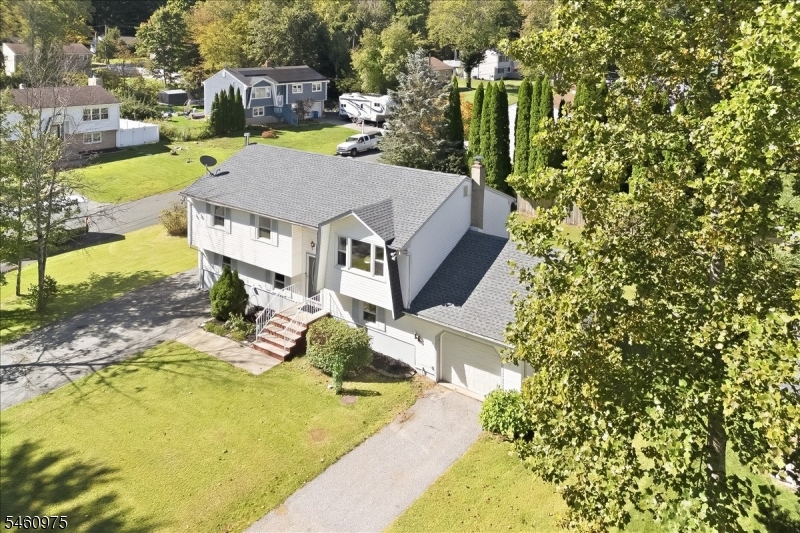 7 Paradise Trl Property Photo 3