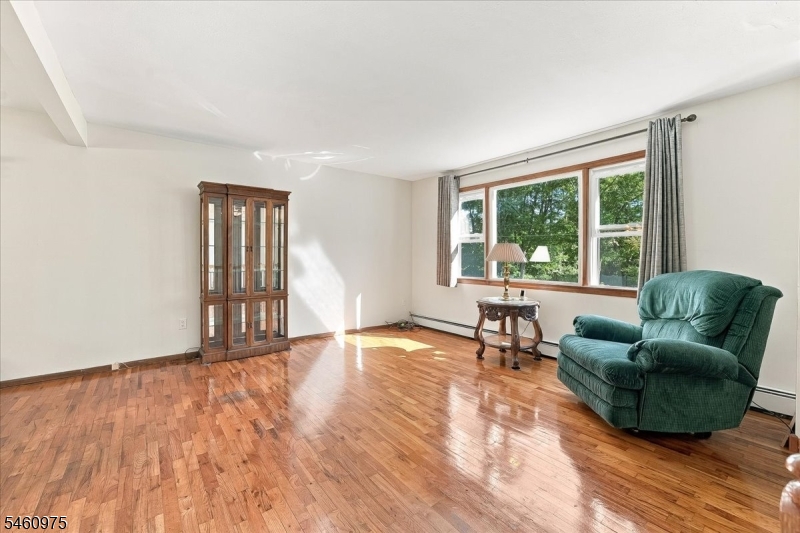 7 Paradise Trl Property Photo 5