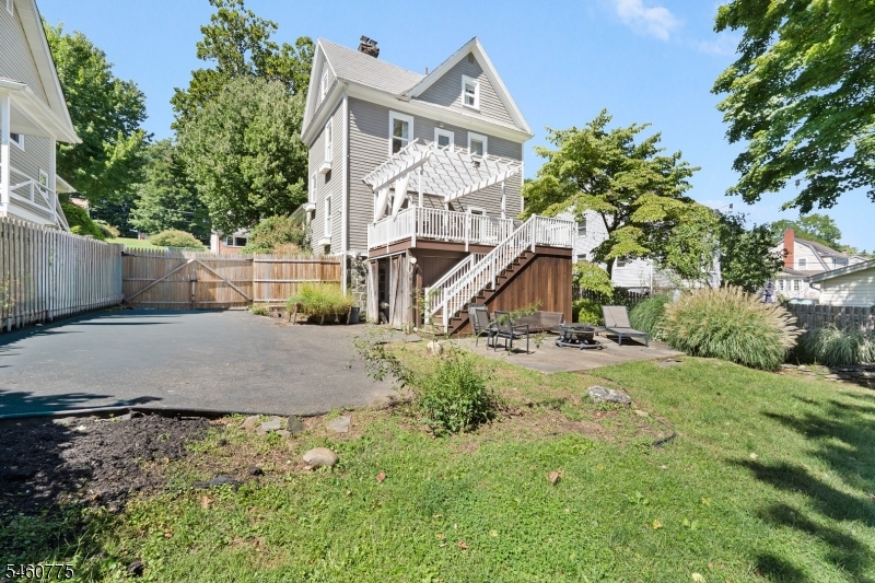 15 Lake Rd Property Photo 28
