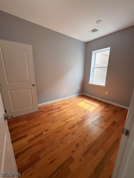 201 Marshall St 5 Property Photo 16