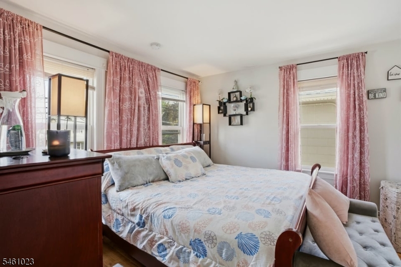 159 Brook Ave Property Photo 16