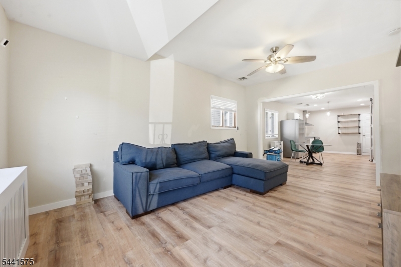 64 Conover Ave Property Photo 3