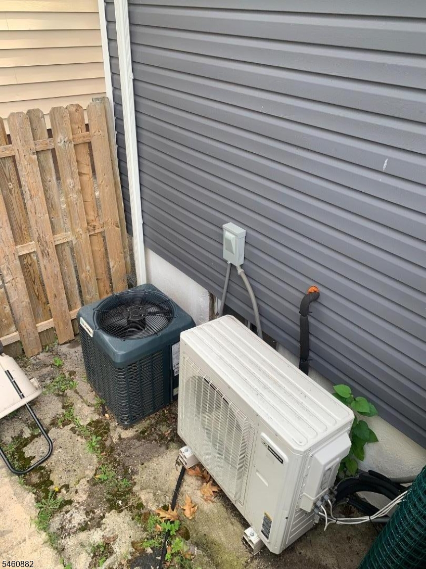 179 Richelieu Ter Property Photo 11
