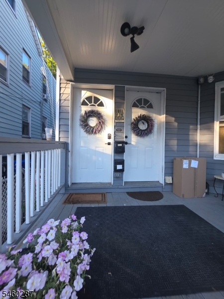 29 Irving Avenue 2 Property Photo 1