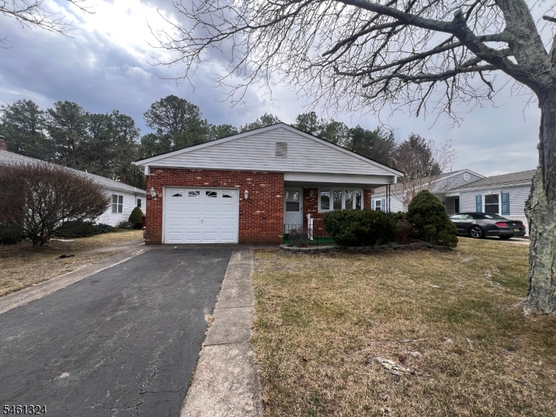 246 Orlando Blvd Property Photo 2