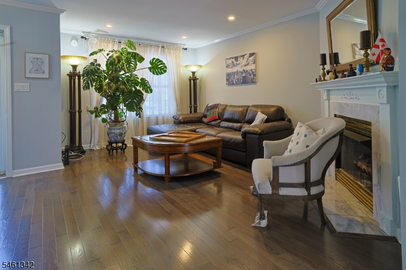 601 Tulsa Ct Property Photo 3
