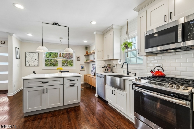 34 Ohio St Property Photo 12