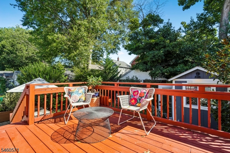 34 Ohio St Property Photo 33