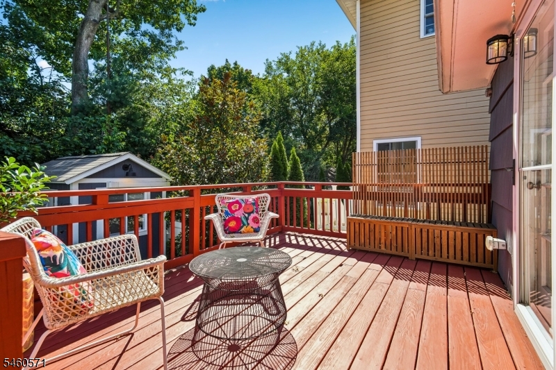 34 Ohio St Property Photo 34