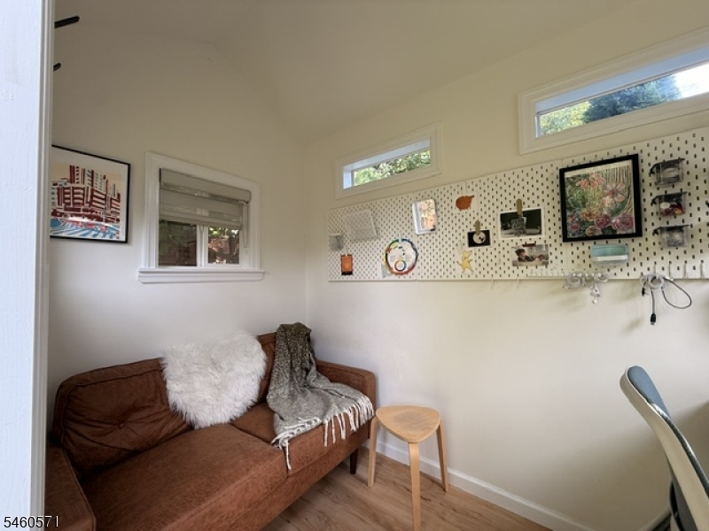 34 Ohio St Property Photo 43