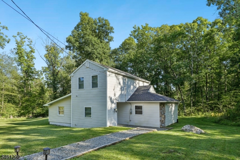 4 Quail Rd Property Photo 1